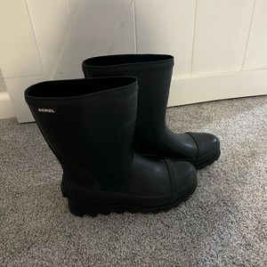 Sorel rain boots